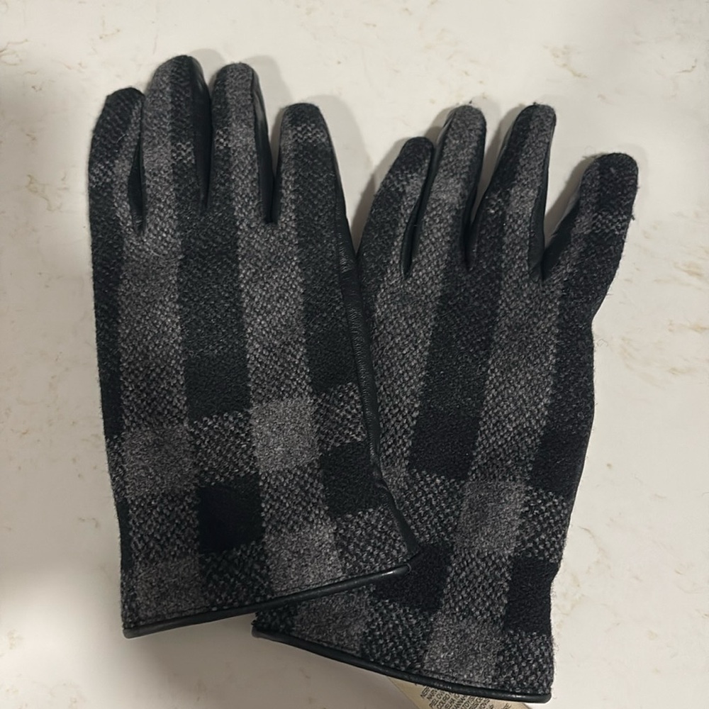 Burberry Leather Wool Gloves